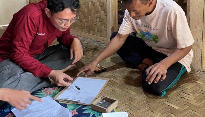 Ketika Mahasiswa IPB Melihat Sisi Lain Fenomena Petani Joget Sadbor di Sukabumi