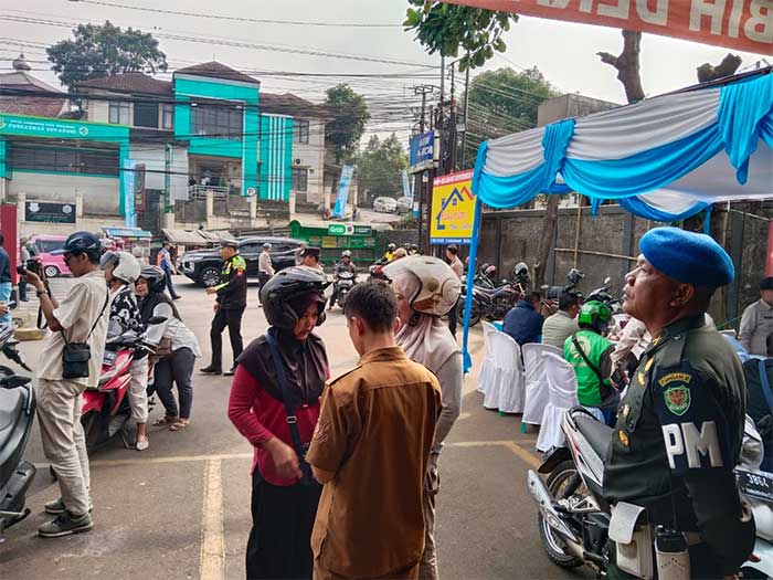 Operasi gabungan wajib pajak di Kota Sukabumi