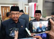 Bupati Sukabumi Asep Japar