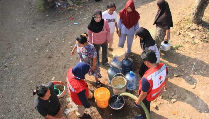 3.000 KK di Desa Sasagaran Sukabumi Krisis Air Bersih dan 40 Hektare Sawah Kering