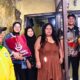 Dinsos Kota Sukabumi saat menyalurkan bantuan
