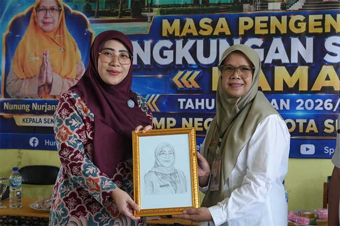 Ketua TP PKK Kota Sukabumi, Ranty Rachmatilah