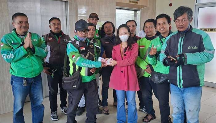 Ojol Kota Sukabumi Galang Donasi, Bantu Korban Laka Lantas 