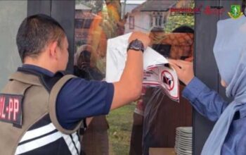 BPKPD Kota Sukabumi Cabut Stiker Peringatan di Resto Skilo