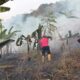 Damkar Kabupaten Sukabumi Sigap Padamkan Api dari Gunung Jayanti