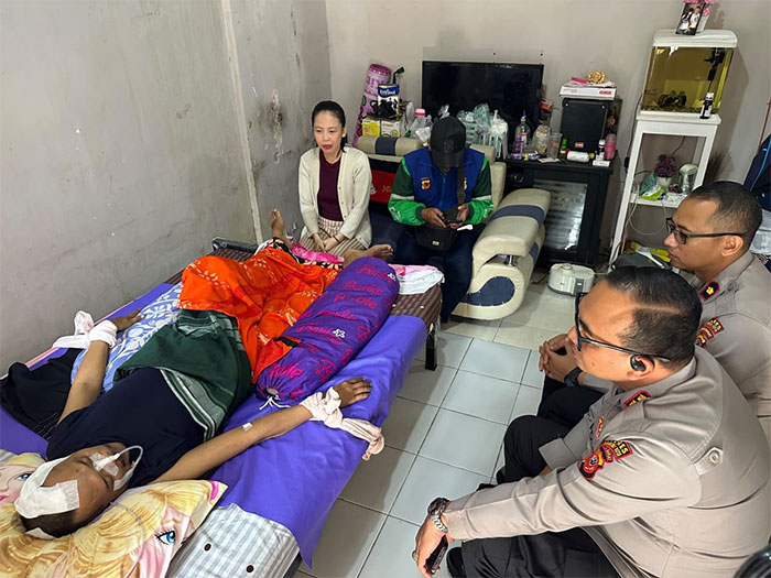 Kapolres Sukabumi Kota Sambangi Ojol