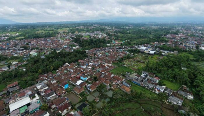 Prakiraan Cuaca Sukabumi 16 Agustus 2026: Pagi Cerah Berawan hingga Sore