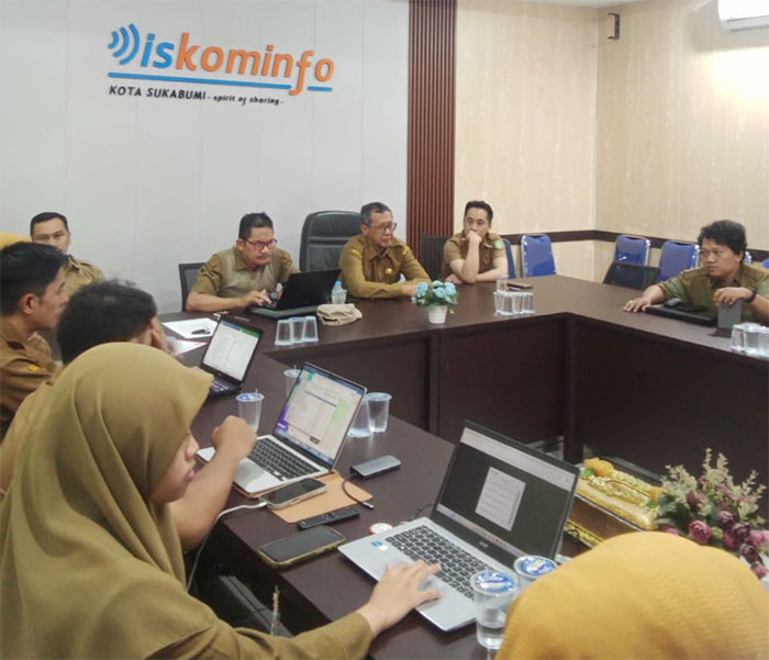 Diskominfo Kota Sukabumi Bedah Catatan Bappenas