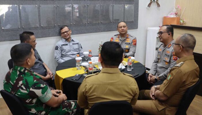 Kapolda Jabar Kunjungi Sukabumi, Rangkul Tokoh Agama dan Masyarakat
