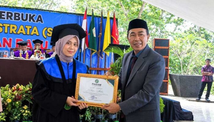 Ratusan Mahasiswa STAI Palabuhanratu Resmi Sandang Gelar Sarjana